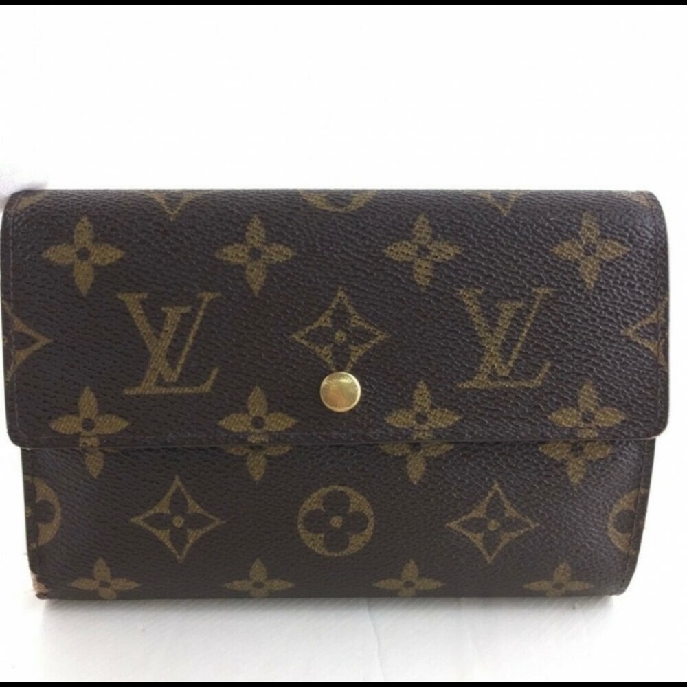 Authentic Louis Vuitton Wallet